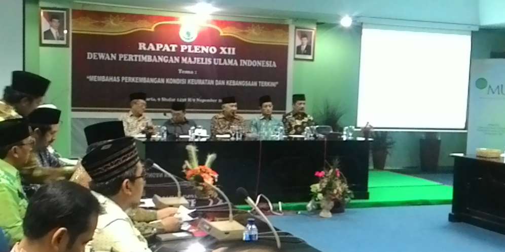 Pesan untuk Jokowi dan Umat Islam