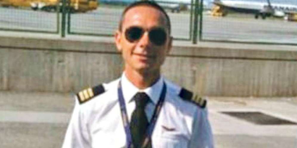 Pilot Gadungan Internasional