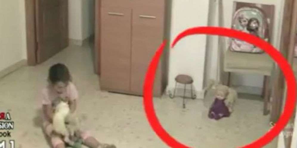 Lihat Meja, Ternyata...