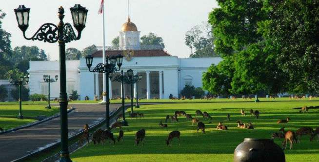 Pemakaman Kuno hingga Taman Bunga