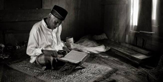 Keutamaan Membaca Surat Al Ma'tsurat