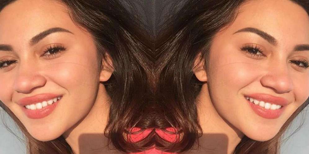 Memulas Bibir ala Kylie Jenner, Ariel Tatum Jadi Sorotan