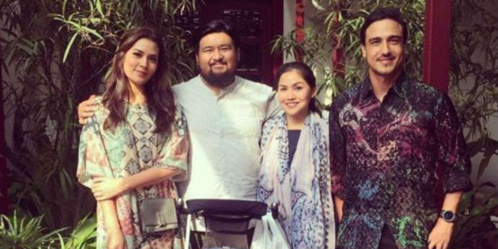 Mengintip Tunangan Raisa dan Hamish Daud