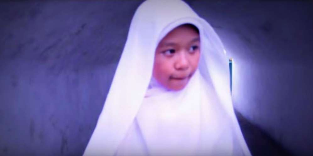 Donna Agustiani, Hijaber Bersuara Emas dari Yogyakarta