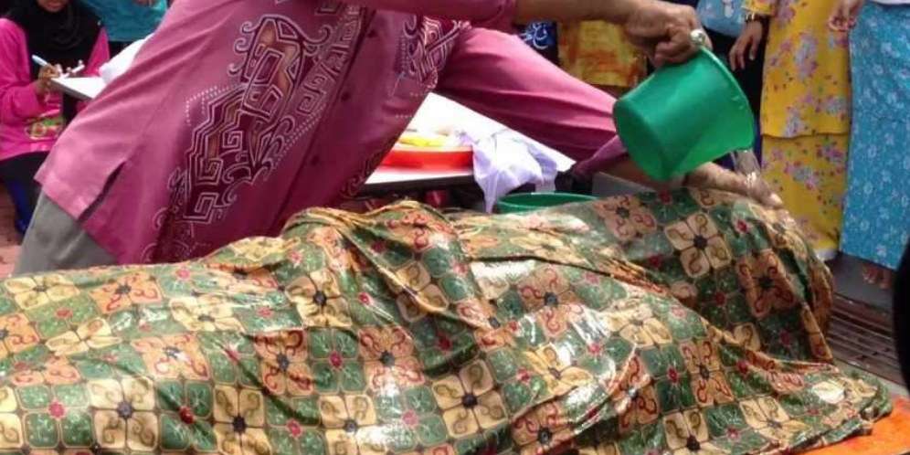Kisah Nyata Pemandi Jenazah Banci di Priok, Saat Diperiksa...Naudzubillah
