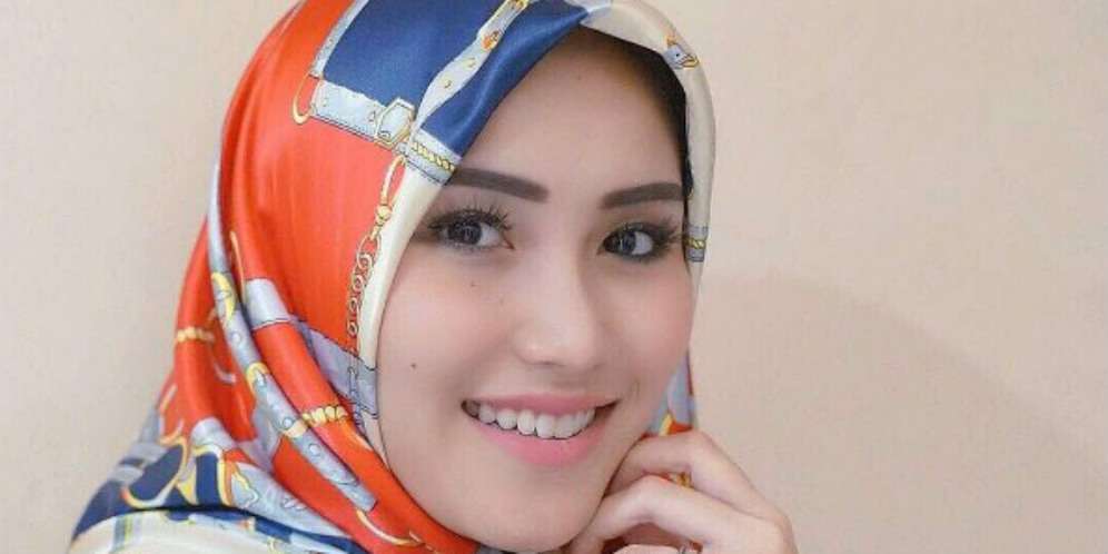 Bantah Pakai Pelet, Ayu Ting Ting Lakukan Hal Mengejutkan