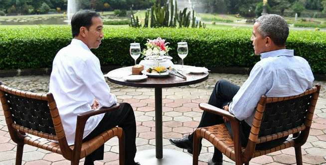 Bakso Kuah Menemani Perbincangan