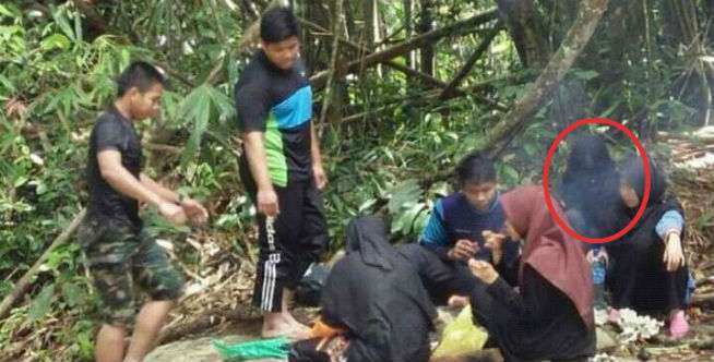 Diduga Sosok Itu Adalah...