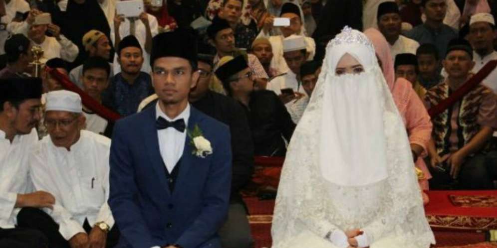Mengenal Lebih Dekat Sonia Ristanti, Istri Muzammil Hasballah