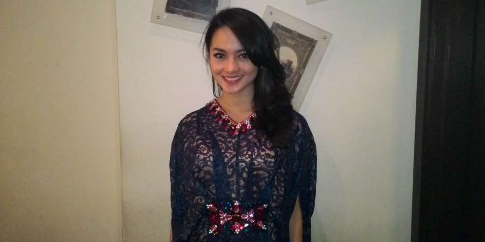 `Aku Hanya Bisa Diam`