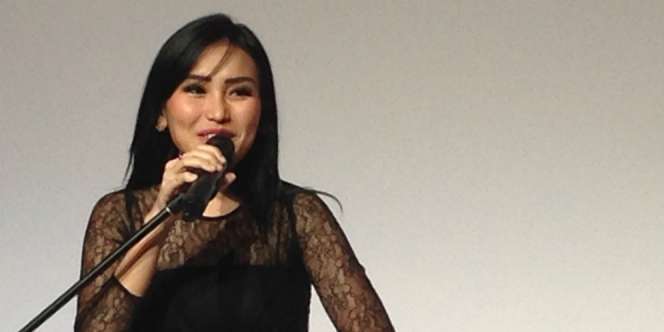 Ayu Ting Ting Blak-blakan Soal Kabar Dikucilkan di `Pesbukers`