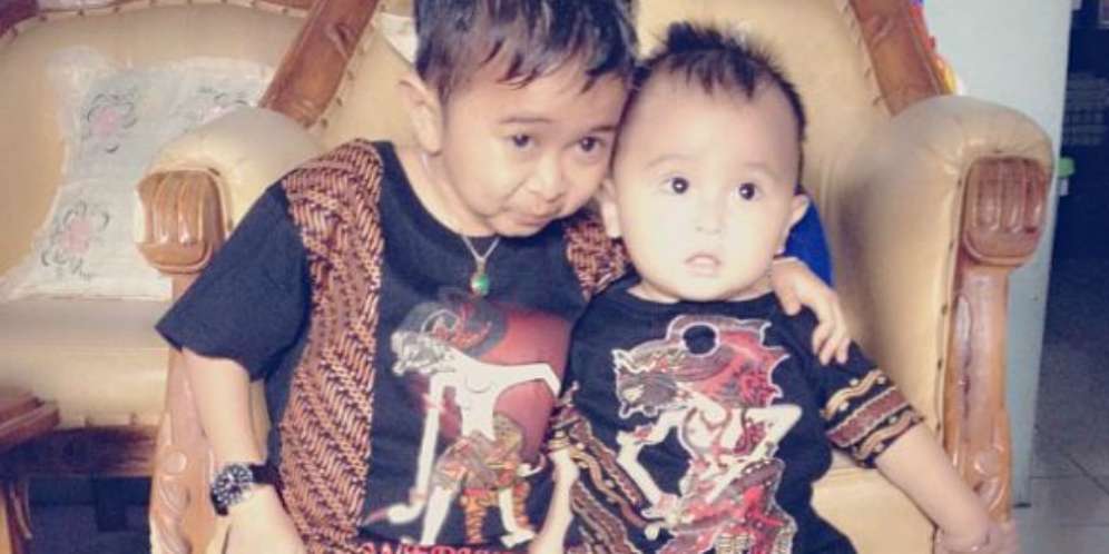 Daus Mini Juga `Ribut` dengan Mantan Istri di Sosmed