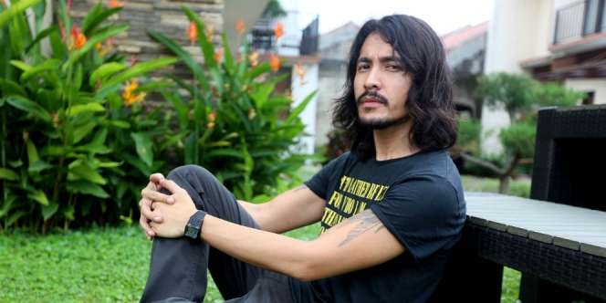 Penyanyi Ello Ditangkap Polisi Terkait Narkoba