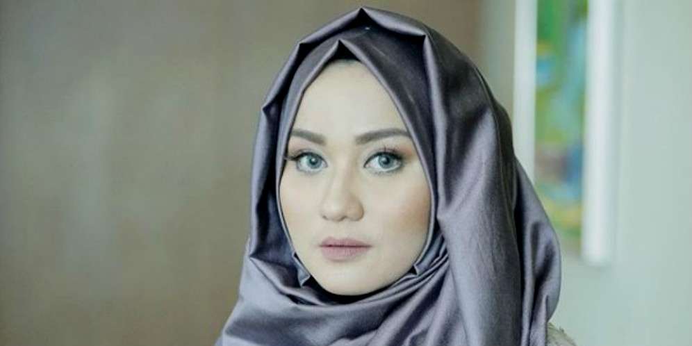 Perseteruan Anniesa Hasibuan Vs Dian Pelangi Kembali Disorot