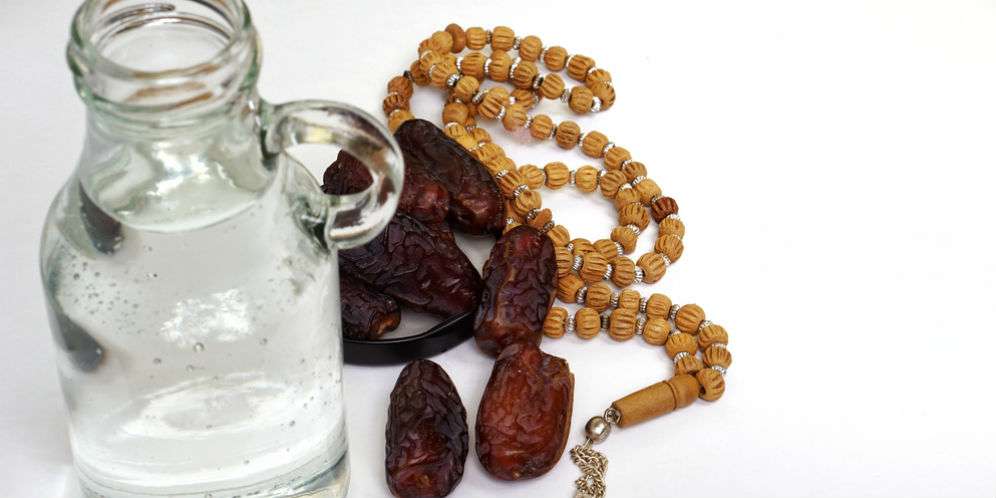 Air Zamzam di Pasar Gelap