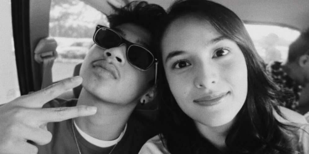 Penjelasan Bastian Steel Soal Hubungannya dengan Chelsea Islan