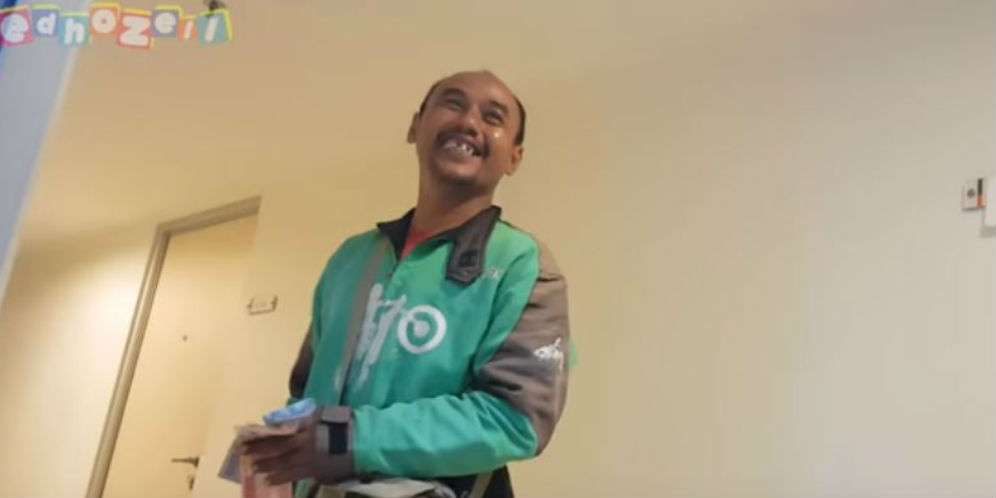 Pengemudi Gojek ke Dua, Diberi...