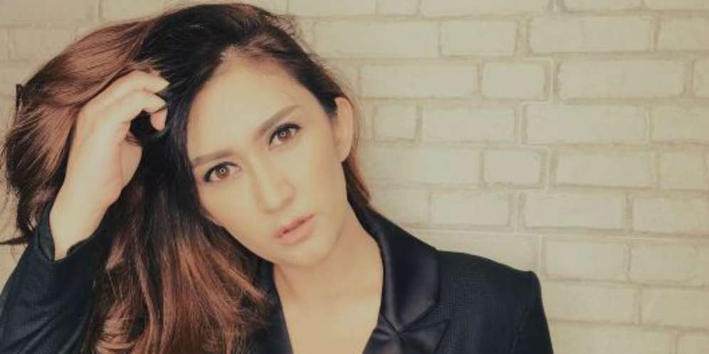 Nafa Urbach Gugat Cerai Zack Lee