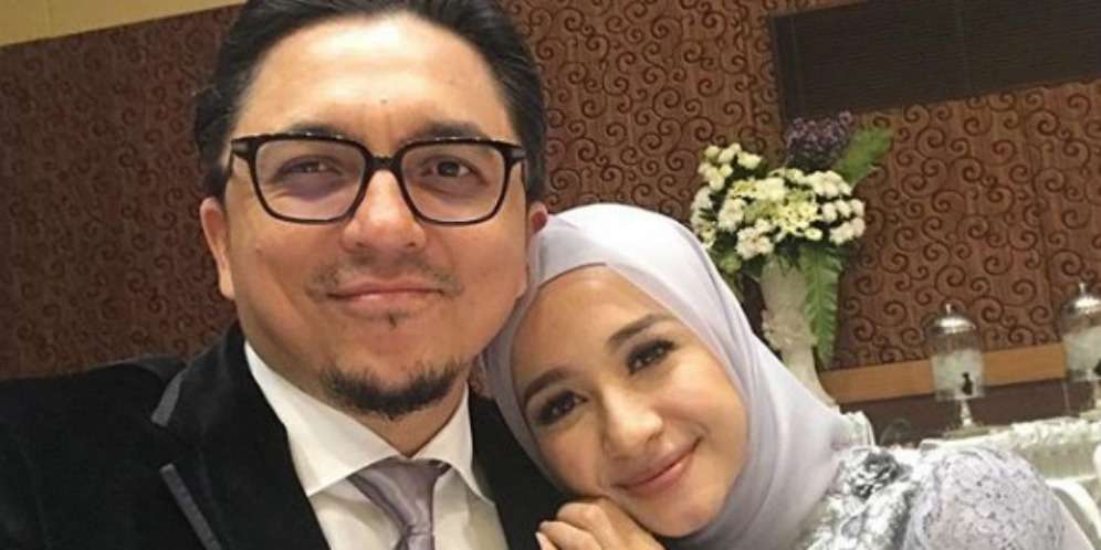 Stylist Ungkap Reaksi Bella Soal Makeup Pernikahan di Malaysia