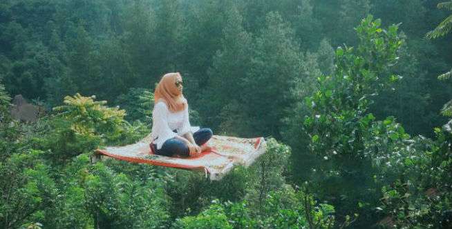 Objek Wisata Baru di Bandung, Foto di Atas Permadani Terbang