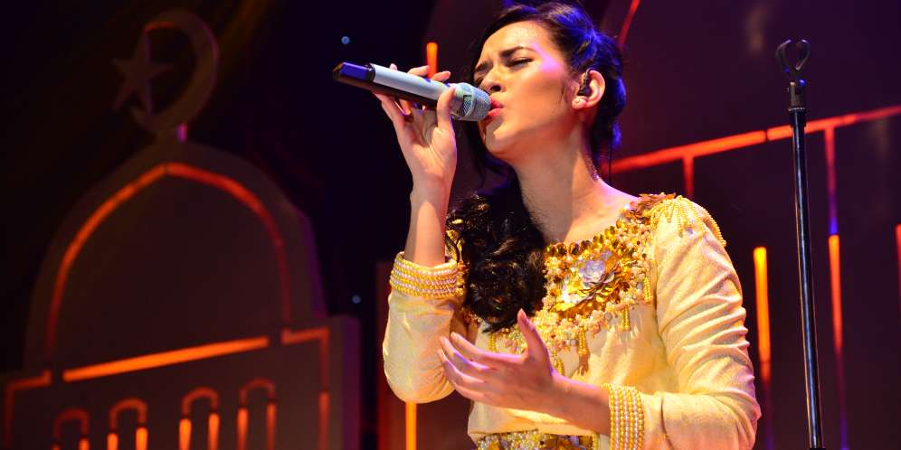 Cuitan Raisa Usai Malam Pertama