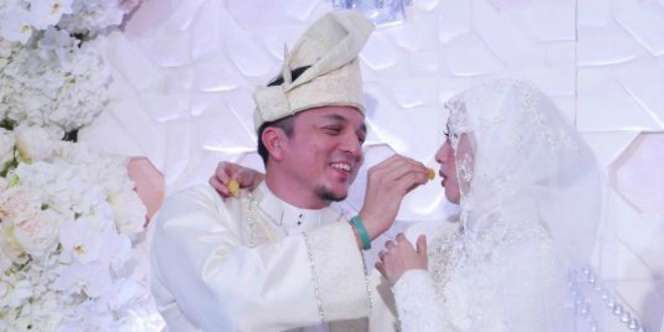 Bukan Bella, Usai Resepsi Emran Justru Pasang Foto Wanita Ini