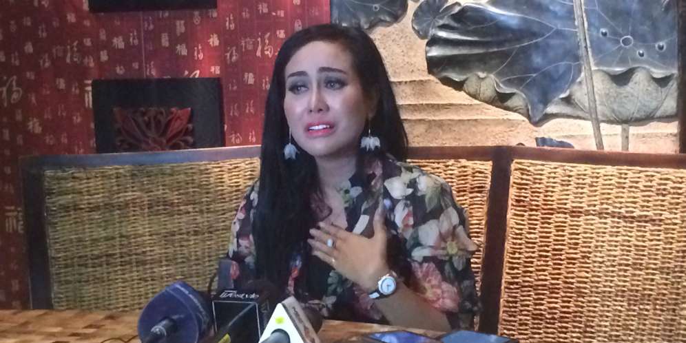 Dituduh Perebut Suami Nafa Urbah, Tangis Ratu Meta Pecah
