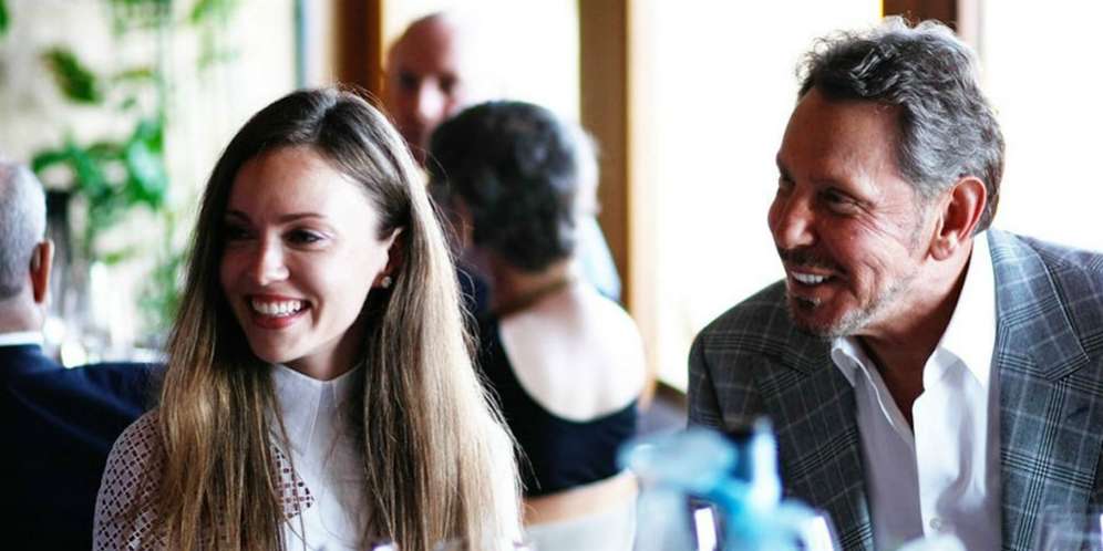 Nikita Kahn dan pendiri Oracle, Larry Ellison