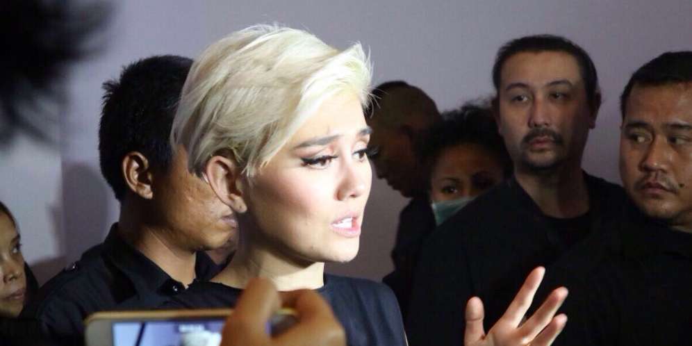 Saat Agnez Mo Terpukau Lantunan Salawat