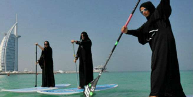 Keren! Dubai Luncurkan Robot Penjaga Pantai Berkekuatan Super