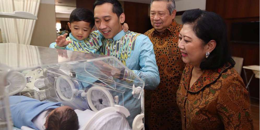 Apa Mahar Ibas Buat Aliya Rajasa?