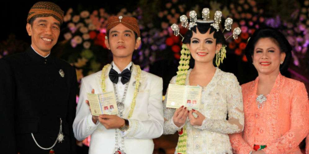 Taplak Meja Gibran-Selvie