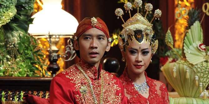 Edhie Baskoro Yudhoyono & Siti Ruby Aliya Rajasa
