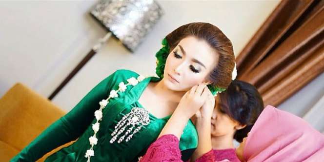 Cerita Roro Fitria Nangis & Tak Bisa Masuk ke Resepsi Kahiyang