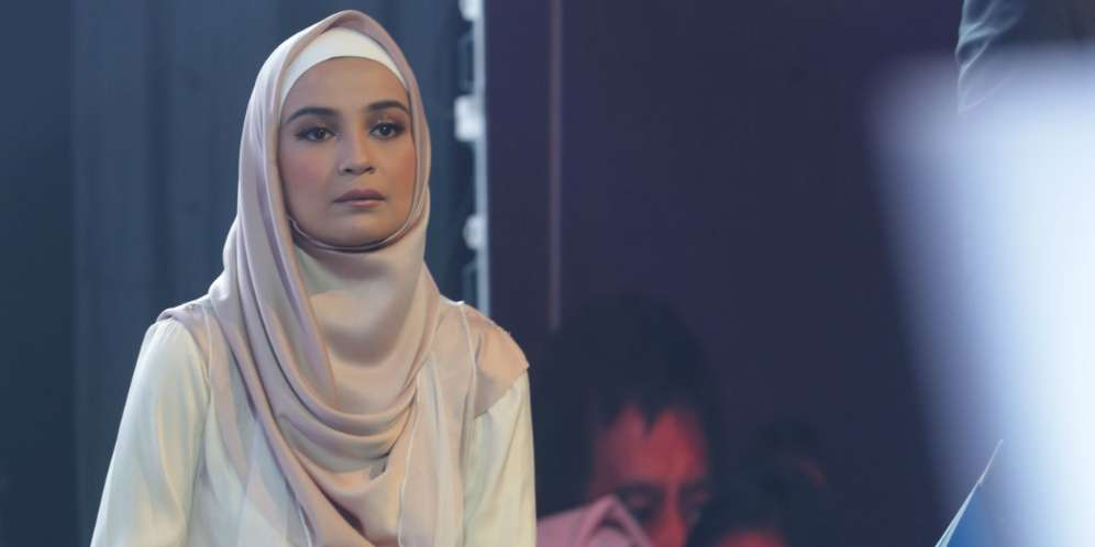 Posting Kalimat Ini, Shireen Sungkar Sindir Rina Nose?