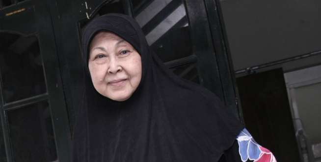 Mak Nyak, Si Doel Anak Sekolahan