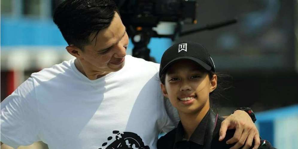 Ayahnya Kritis, Postingan Putri Stuntman Demian Bikin Terenyuh