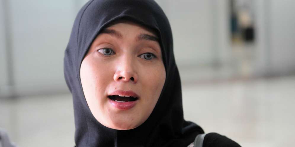 Mulan Jameela Blak-blakan Soal Kebangkrutan Ahmad Dhani