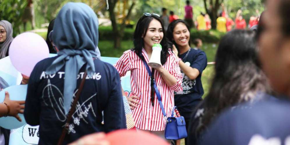 Deretan Tas Branded Ayu Ting Ting, Harganya Bikin Minder!