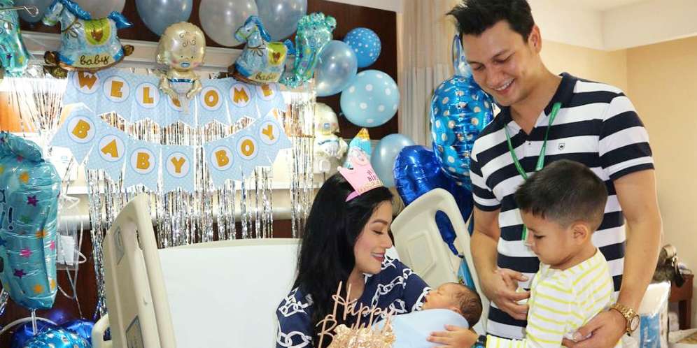 Usai Lahirkan Putra ke Dua, Titi Kamal Pindah ke Bali
