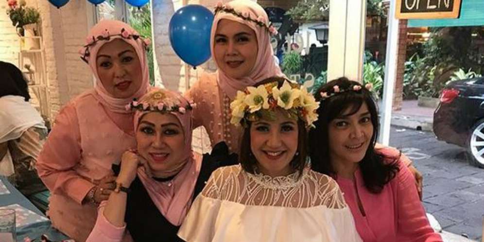 Andi Soraya Gelar Baby Shower, Netizen Tanya Suami