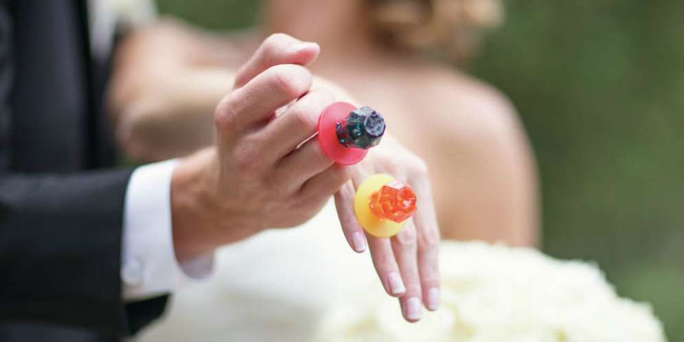 Pesan Cinta di Radio