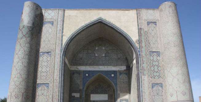 Dipengaruhi Gaya Arsitektur Persia