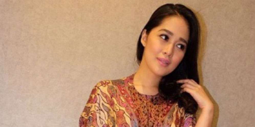 Foto Bergaun Gracia Indri Diprotes Fans, Lihat Tubuhnya....