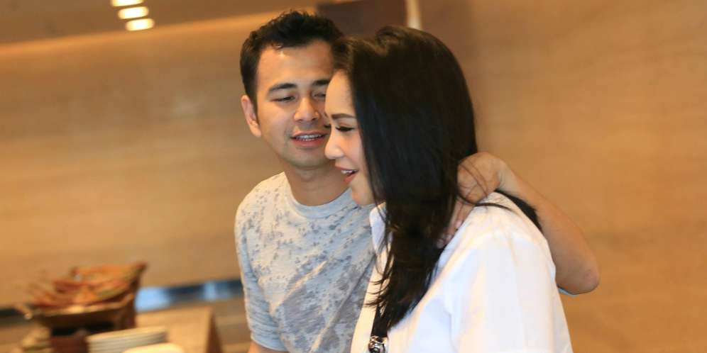 Cuma karena Ini, Raffi Ahmad Tega Jambak Rambut Nagita Slavina