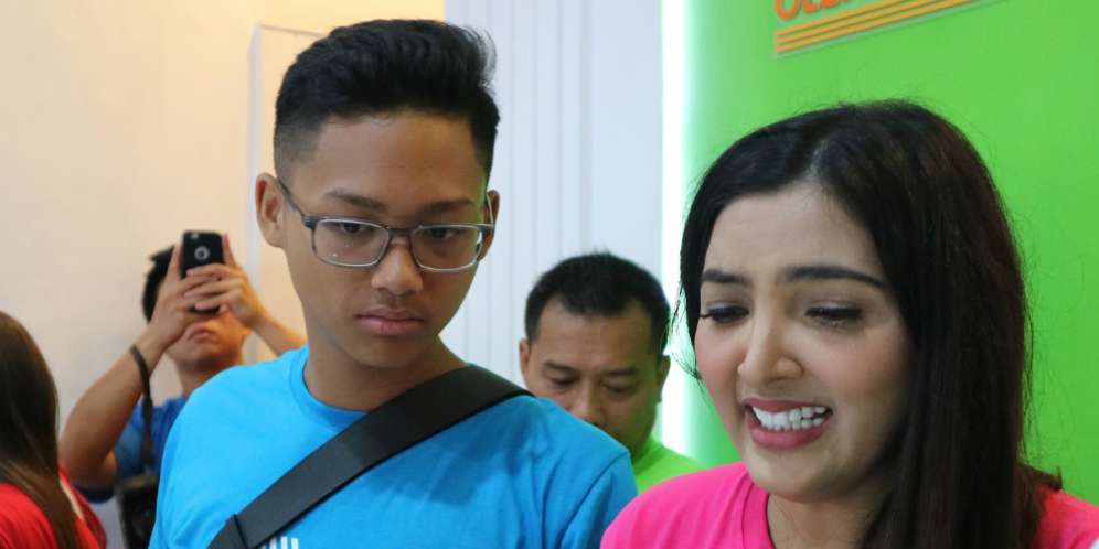 Berpose Begini dengan Azriel, Foto Ashanty Bikin Heboh