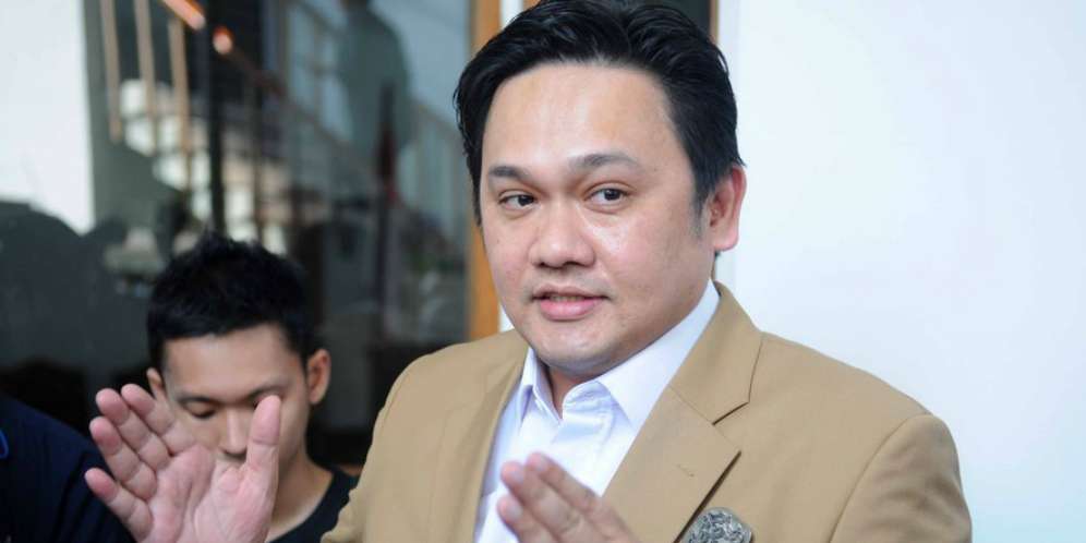Mengaku Dikeroyok, Farhat Laporkan Vicky Prasetyo ke Polisi