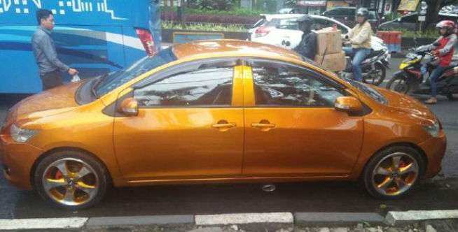 Depan Belakang Sama