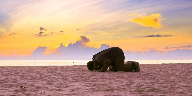 Dianjurkan Pahami Setiap Bacaan Sholat