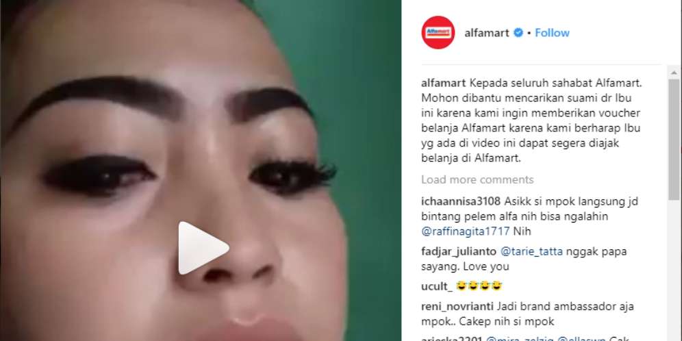 Alfamart Siapkan 'Kado' untuk Ibu yang Curhat di Medsos